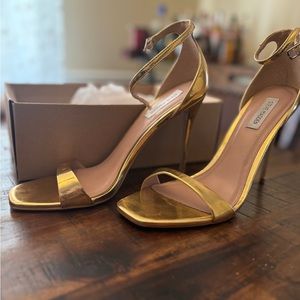 Steve Madden Cassandra Gold Heels